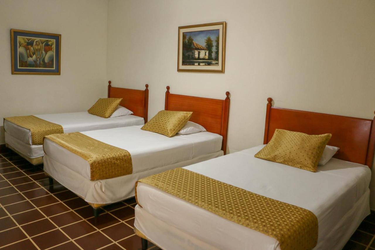 Hotel Villa Serena Escalon San Salvador Exteriör bild